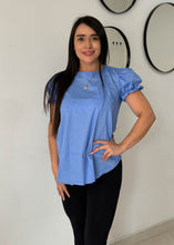 Cargar imagen en el visor de la galería, Blusa Sarah