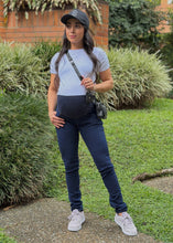 Cargar imagen en el visor de la galería, Blue Jean Moscú