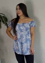 Cargar imagen en el visor de la galería, Blusa Carmela
