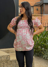 Cargar imagen en el visor de la galería, Blusa Carmela
