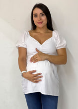 Cargar imagen en el visor de la galería, Blusa Macry
