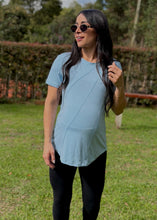 Cargar imagen en el visor de la galería, Camiseta Caro
