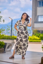 Cargar imagen en el visor de la galería, Vestido Silvi
